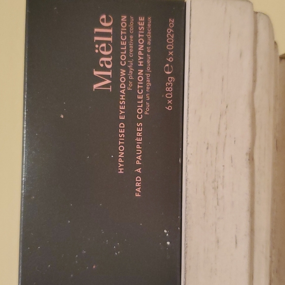 Maelle Hypnotised Eyeshadow Collection - Picture 2 of 2